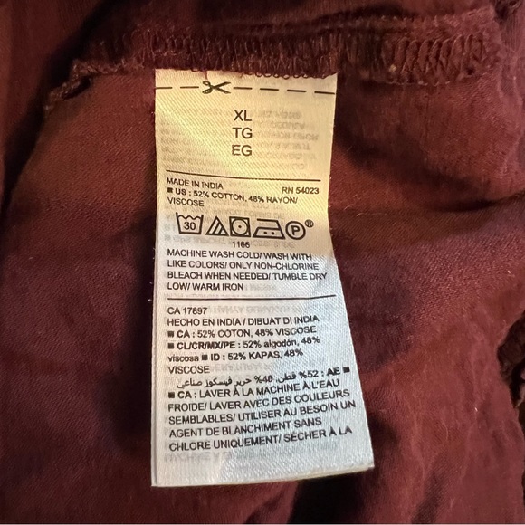 Old Navy Women’s Ruffled Long Sleeved Burgundy String Tie Blouse - Picture 9 of 11